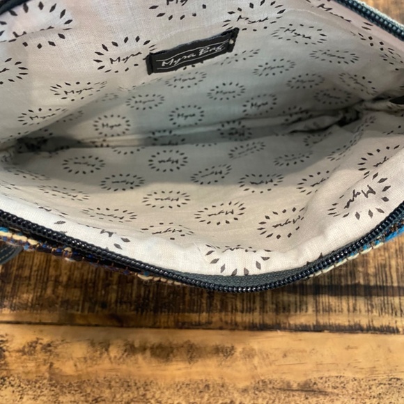 Zephyr Mesa Pouch NWT - Picture 7 of 11